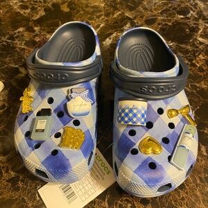 Bath & body works crocs